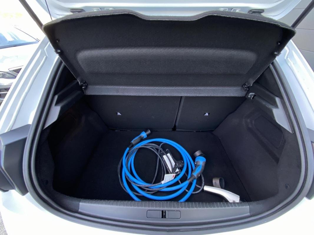 Peugeot 208 - Photo 31