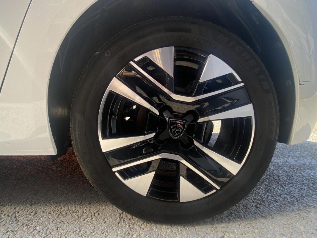 Peugeot 208 - Photo 32