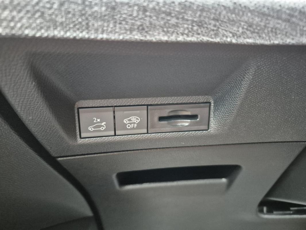 Peugeot 3008 - Photo 13