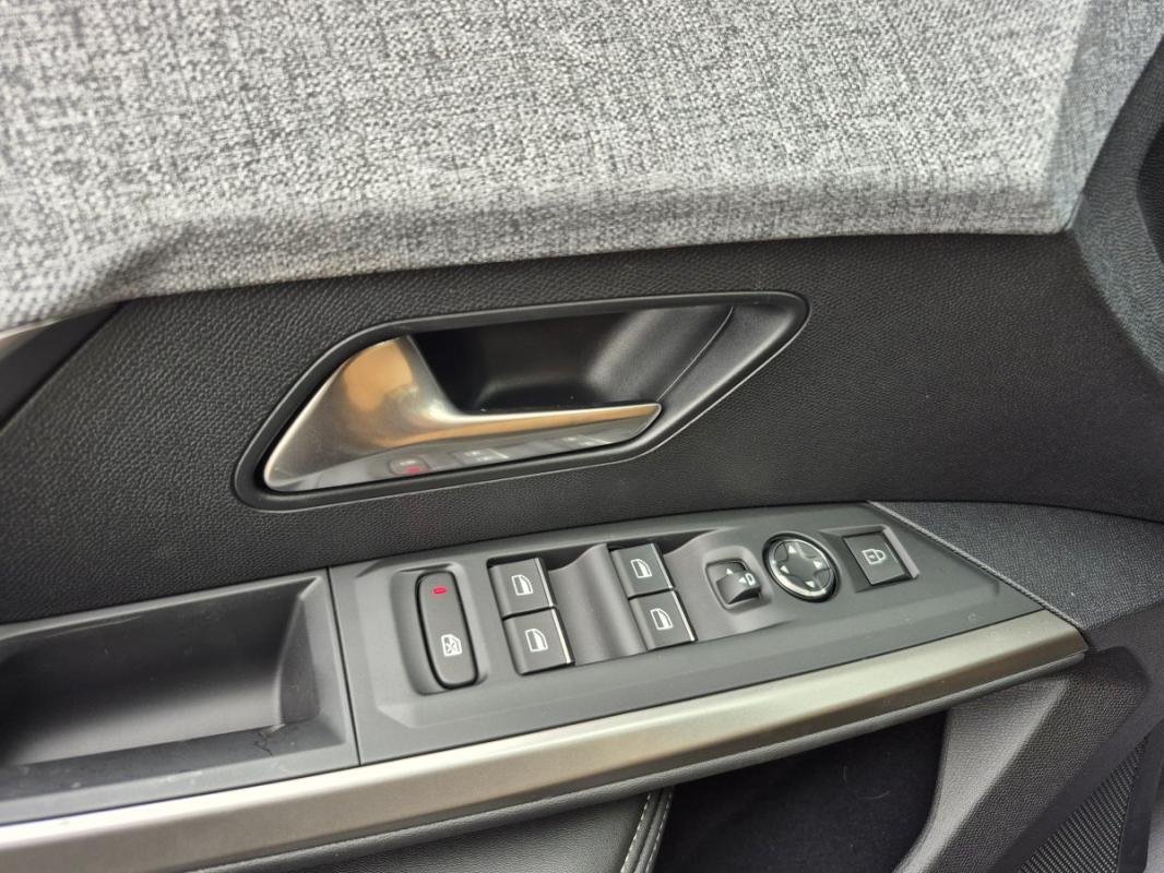 Peugeot 3008 - Photo 44