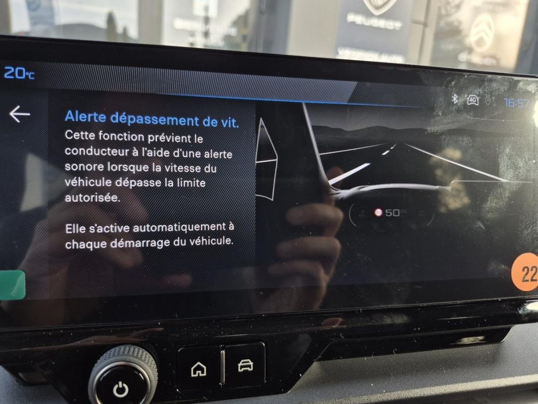 Peugeot Rifter - Photo 17