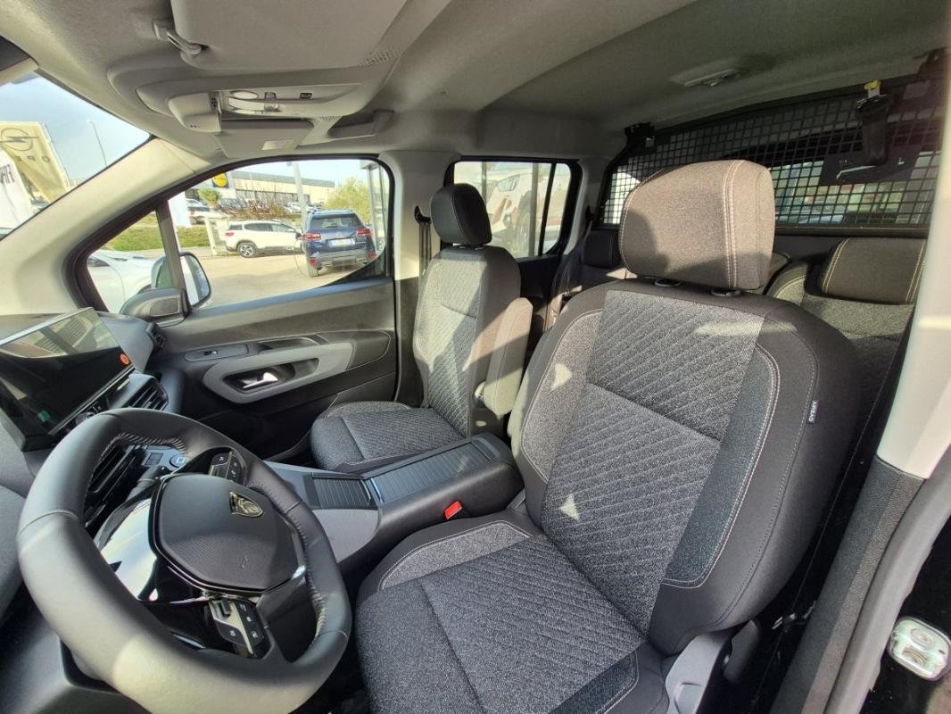 Peugeot Rifter - Photo 21