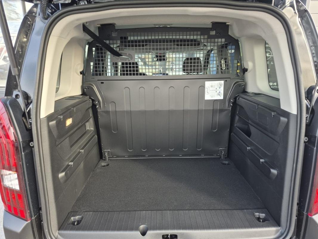Peugeot Rifter - Photo 23