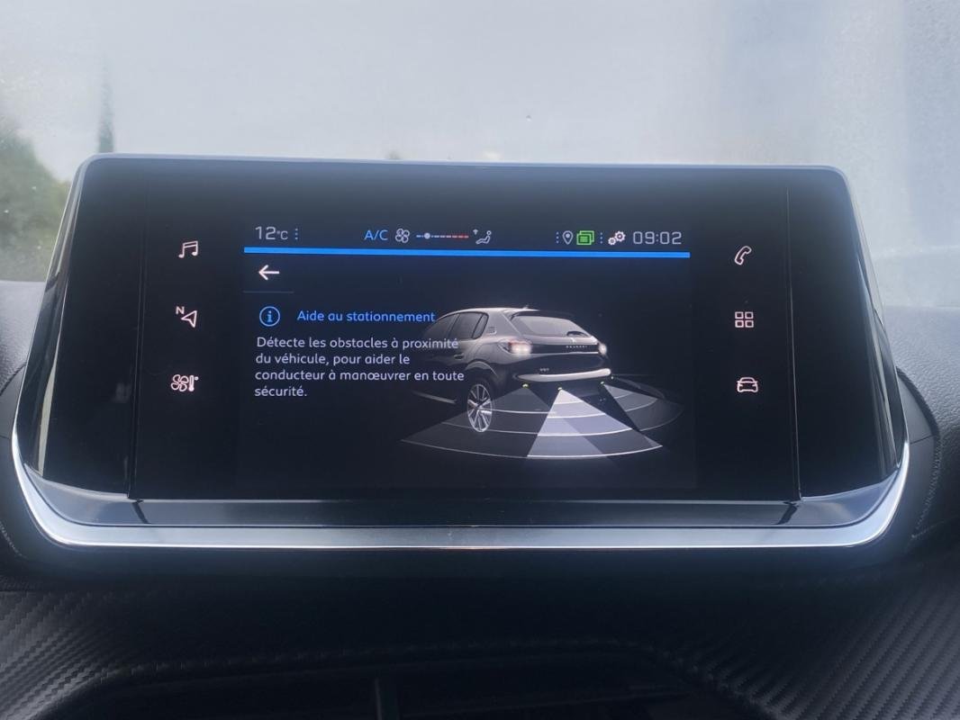 Peugeot 208 - Photo 14