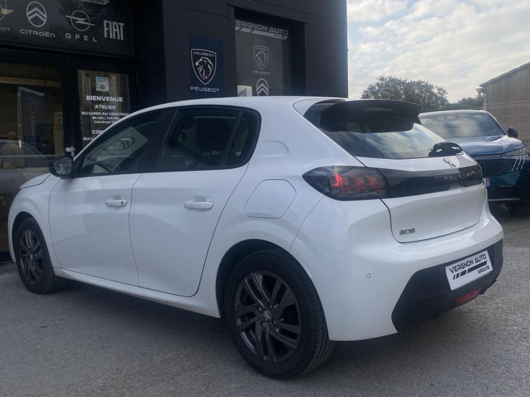 Peugeot 208 - Photo 21