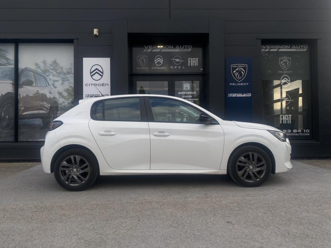 Peugeot 208 - Photo 3