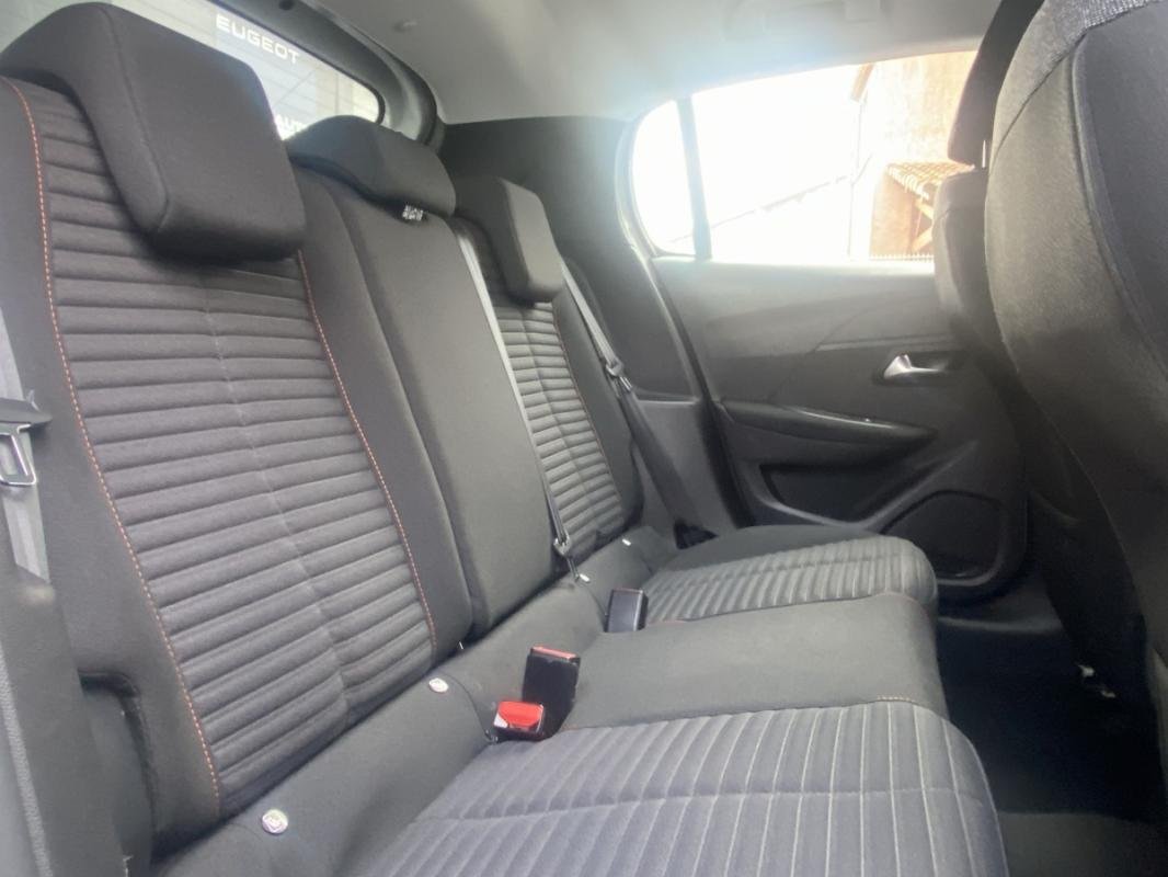 Peugeot 208 - Photo 33
