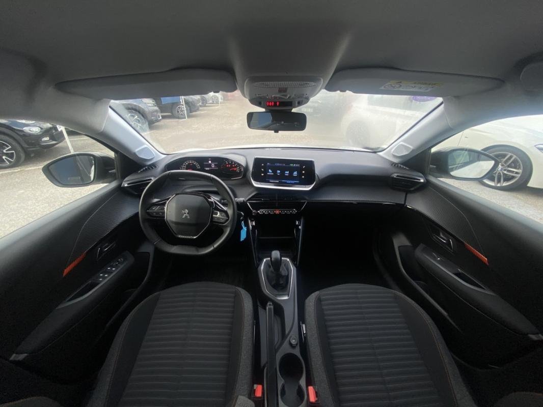 Peugeot 208 - Photo 4