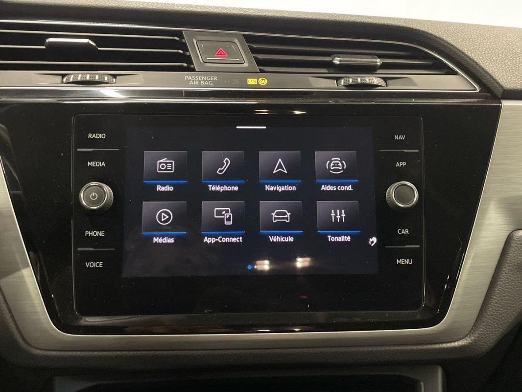 Volkswagen Touran - Photo 16