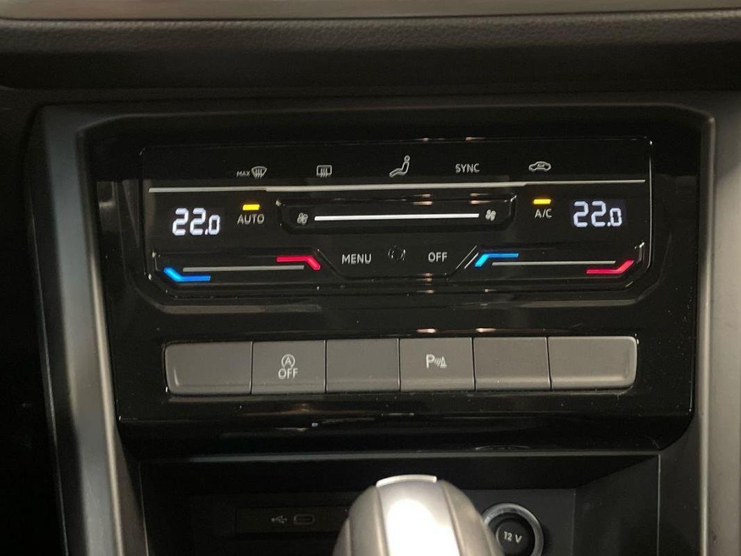 Volkswagen Touran - Photo 19