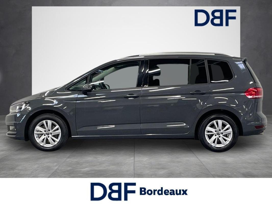 Volkswagen Touran - Photo 2