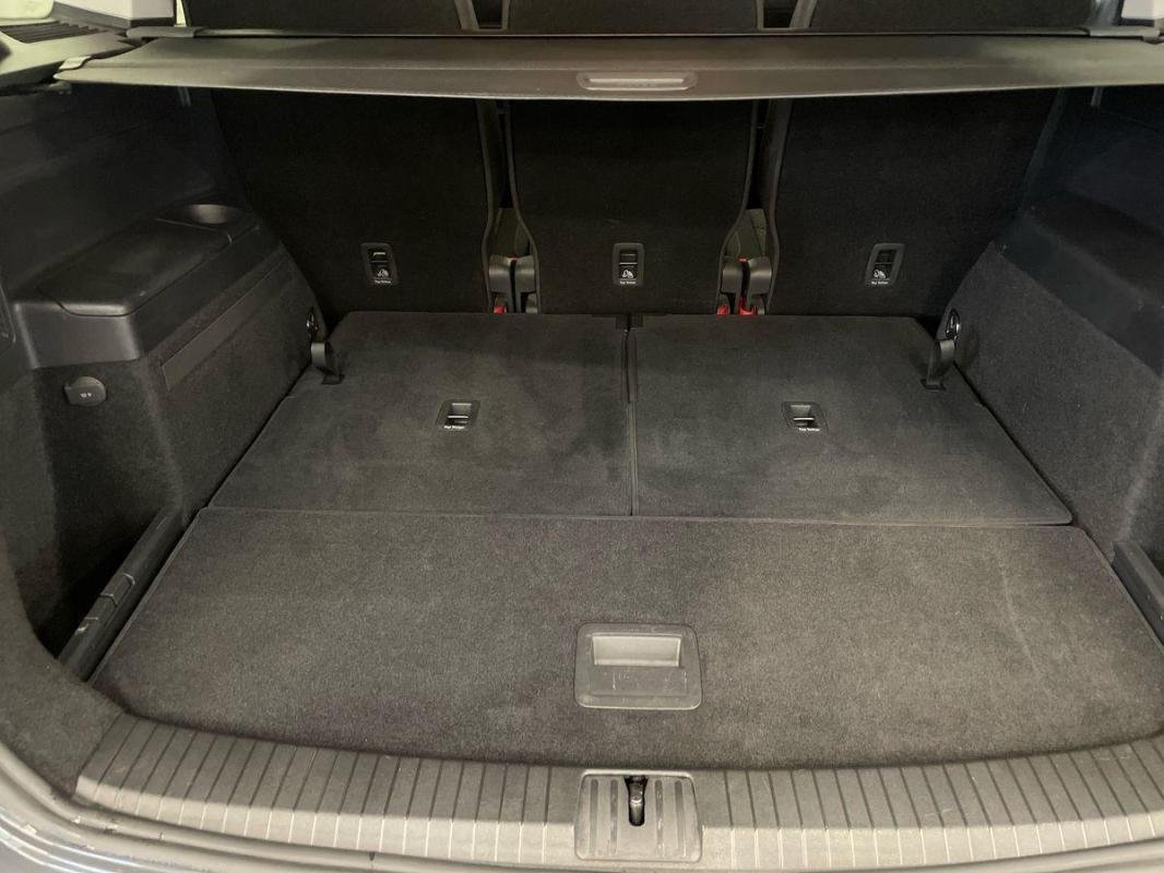 Volkswagen Touran - Photo 31