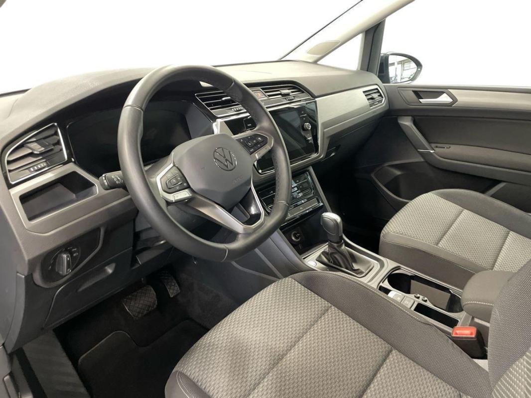Volkswagen Touran - Photo 9
