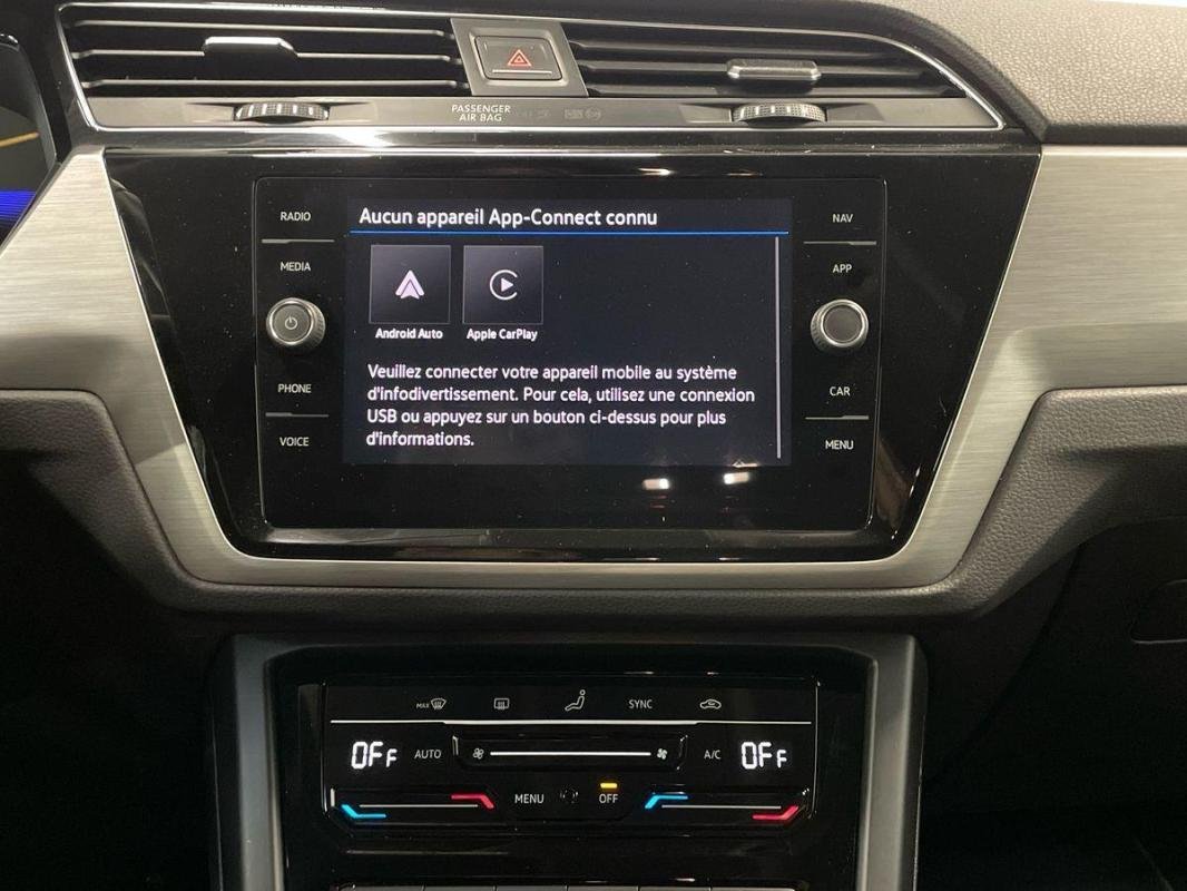 Volkswagen Touran - Photo 10