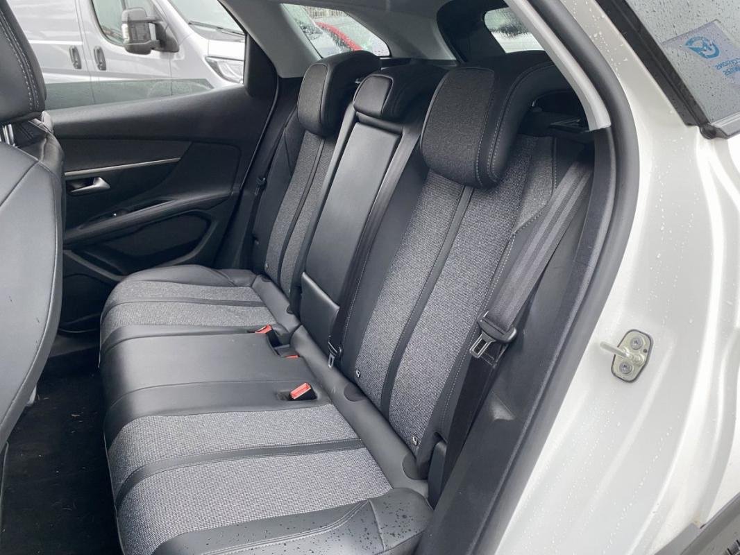 Peugeot 3008 - Photo 17
