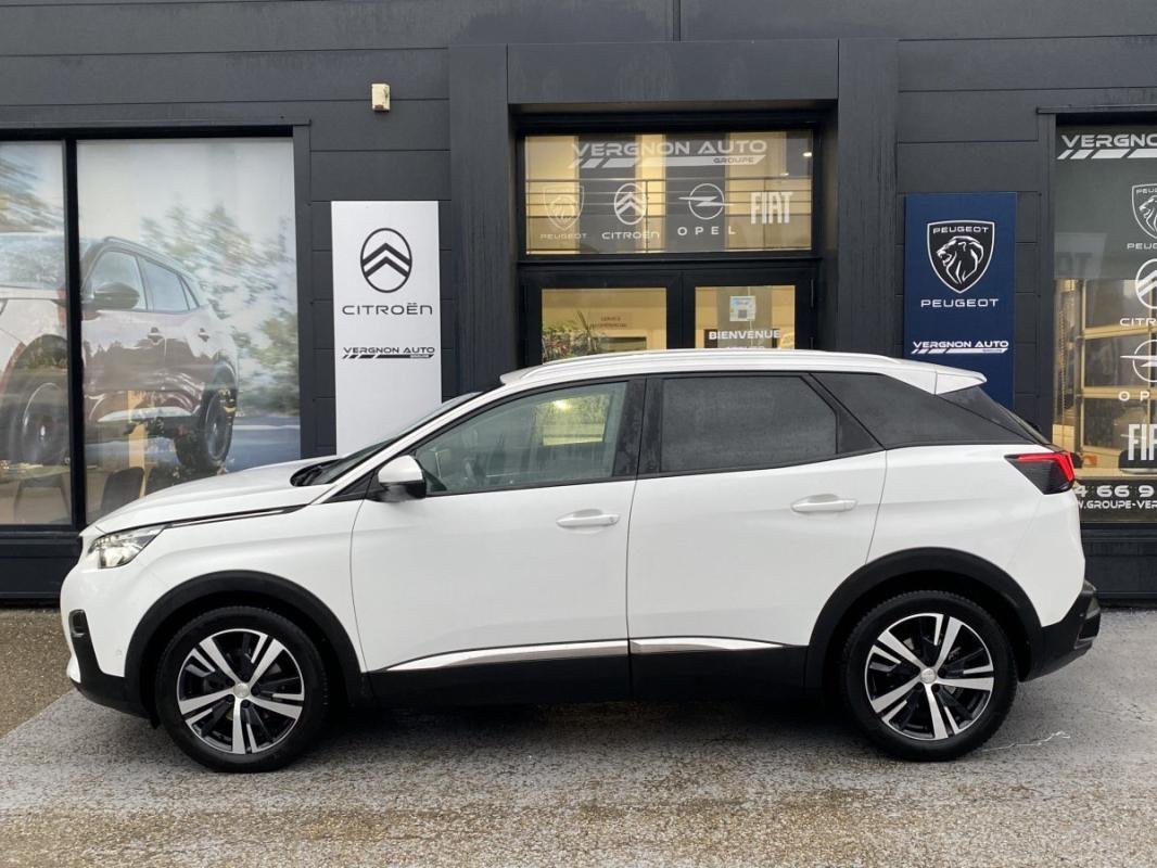 Peugeot 3008 - Photo 2