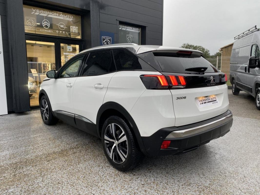 Peugeot 3008 - Photo 22