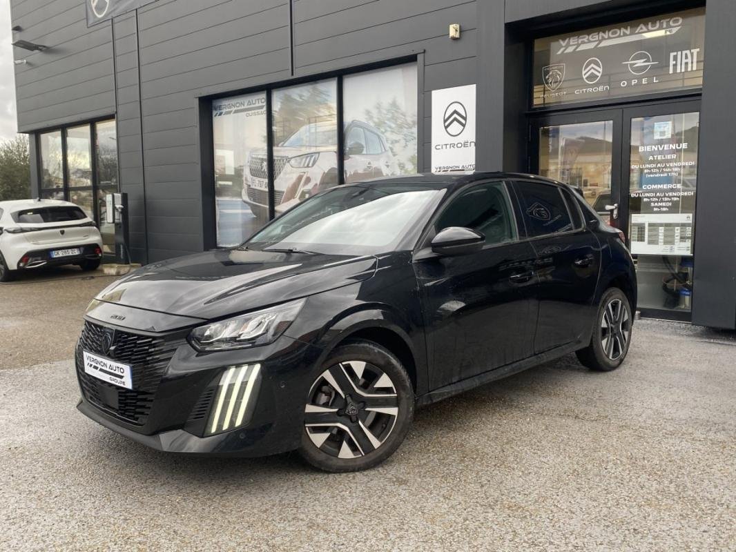 Peugeot 208 - Photo 1