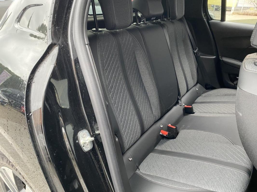 Peugeot 208 - Photo 22