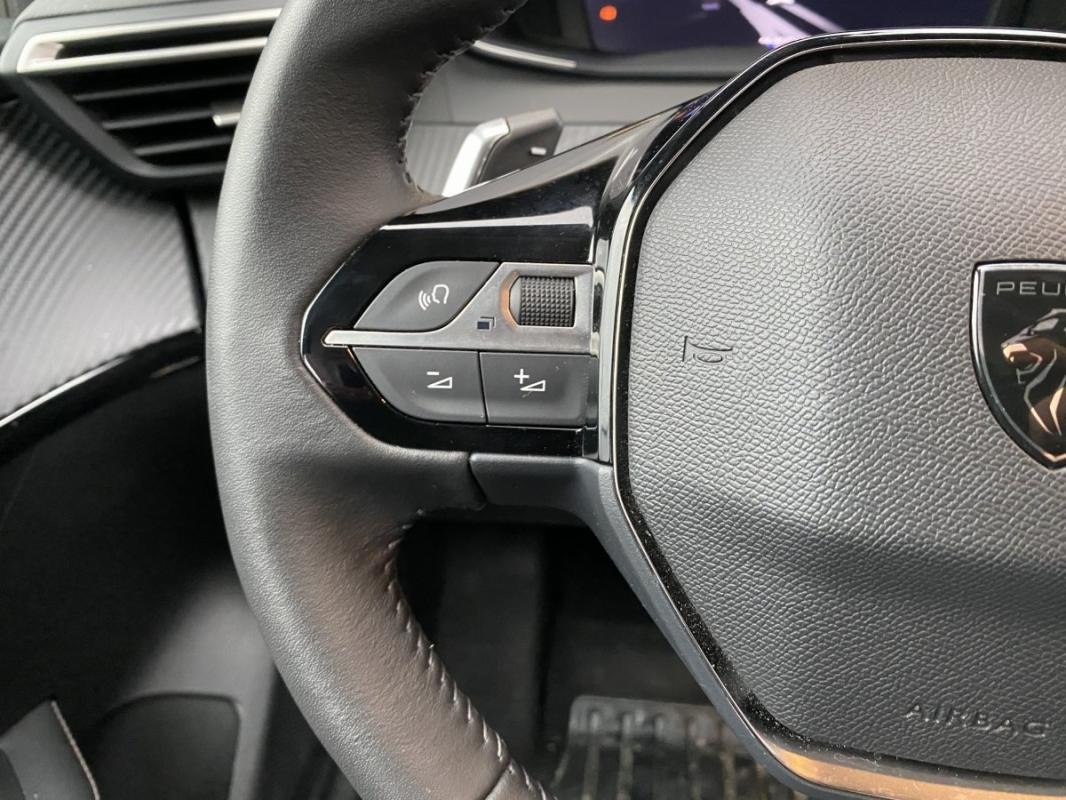 Peugeot 208 - Photo 5