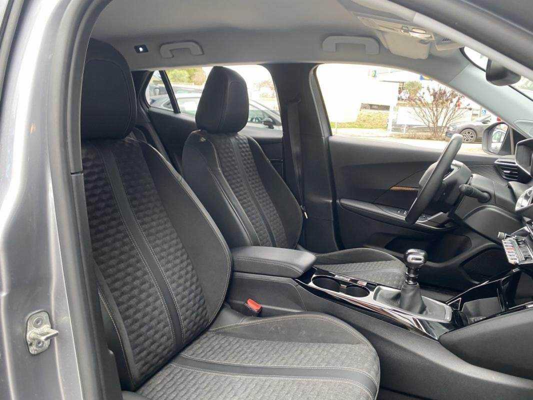 Peugeot 2008 - Photo 14