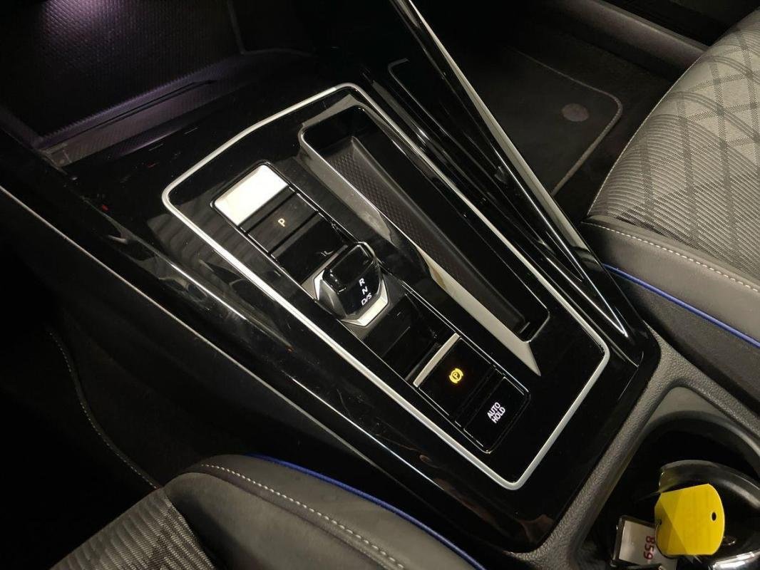 Volkswagen Golf - Photo 12