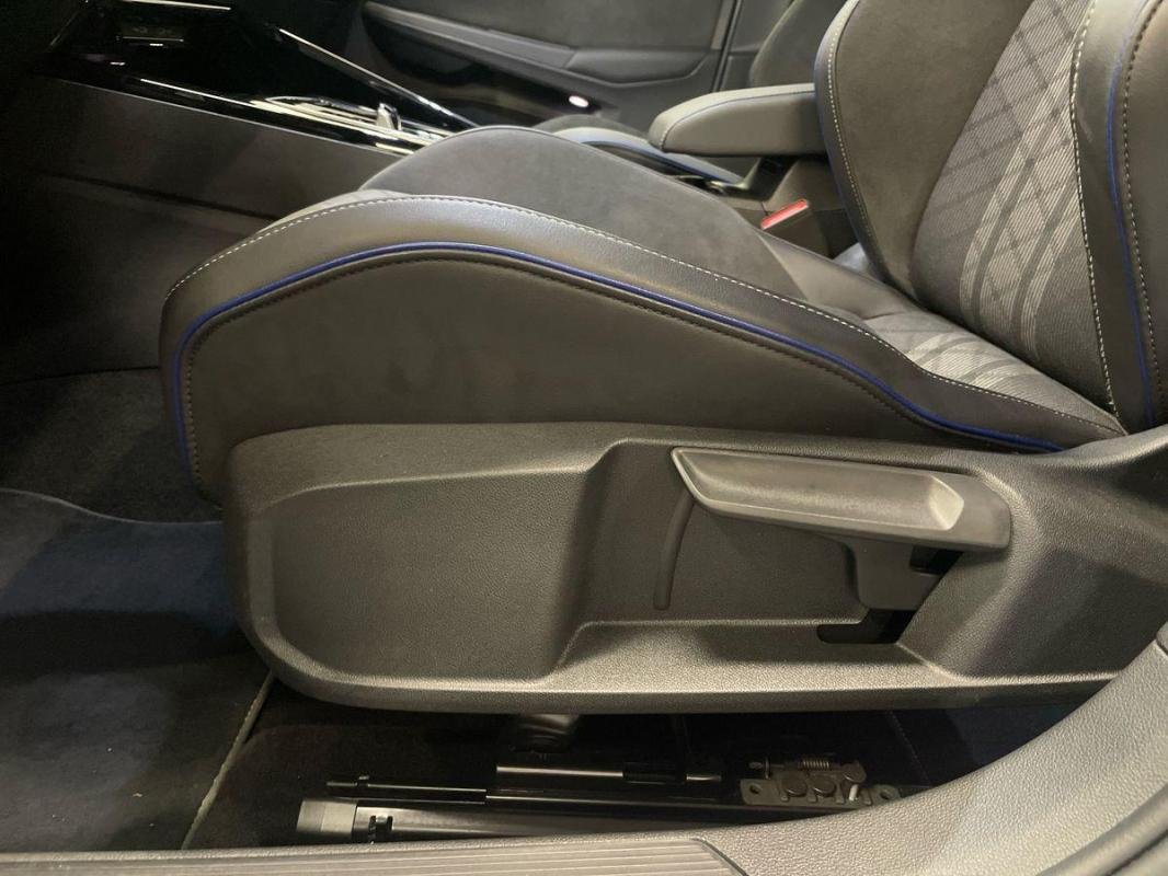 Volkswagen Golf - Photo 15