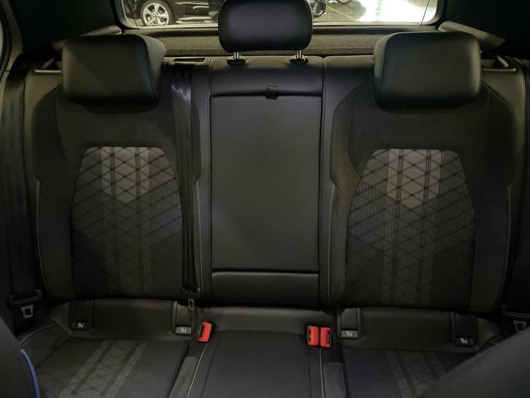 Volkswagen Golf - Photo 23