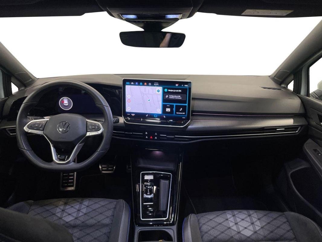Volkswagen Golf - Photo 9