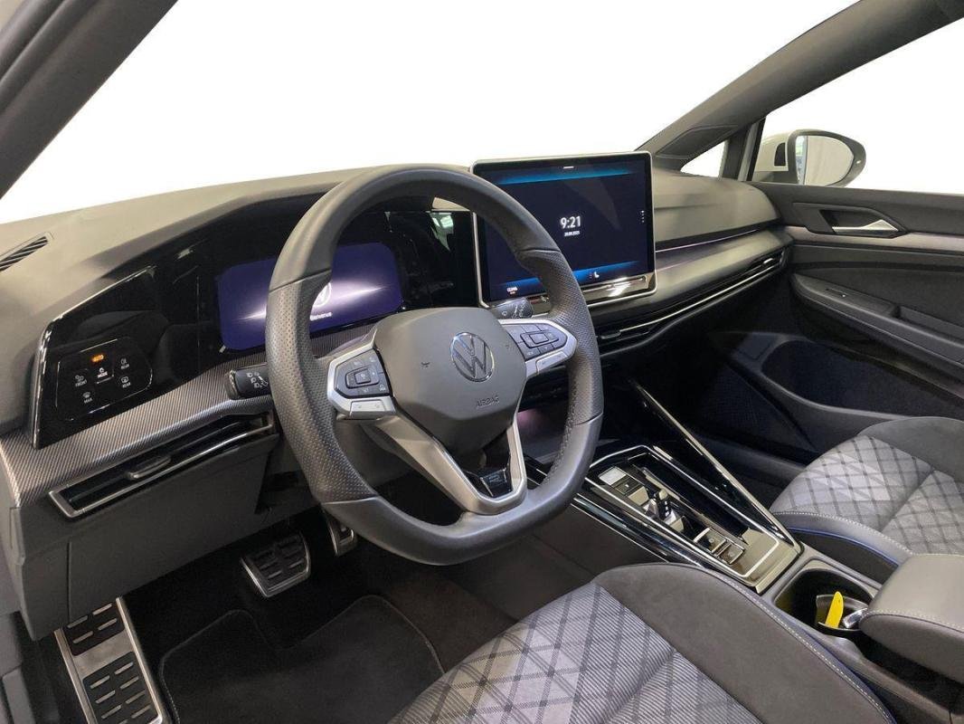 Volkswagen Golf - Photo 10