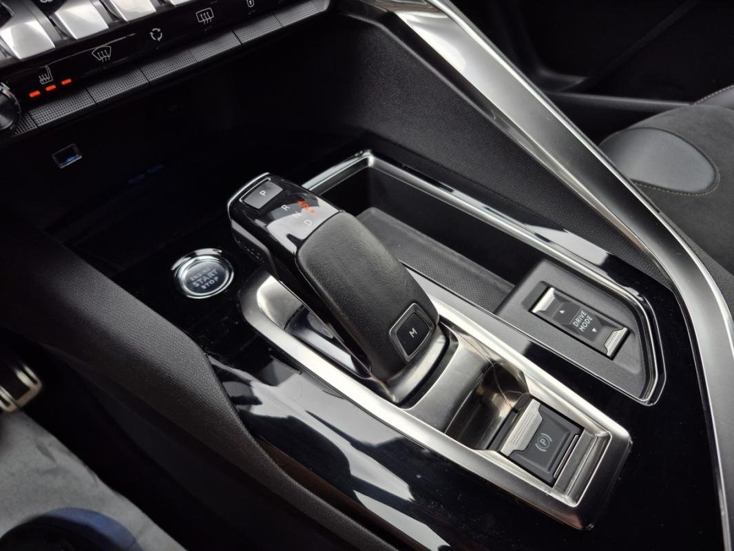 Peugeot 3008 - Photo 12