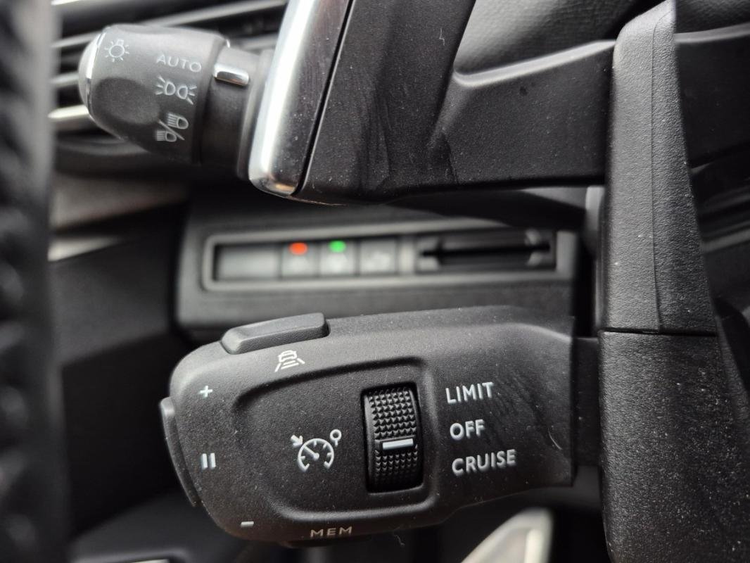 Peugeot 3008 - Photo 17