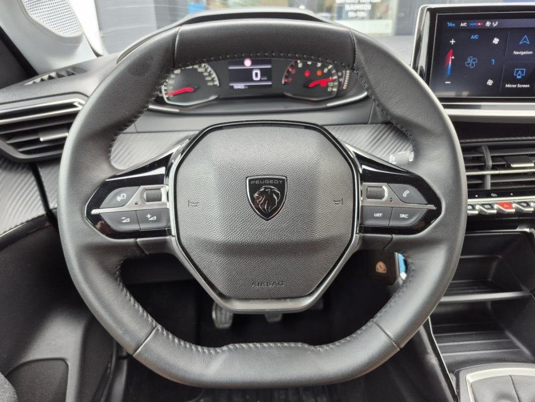 Peugeot 208 - Photo 16
