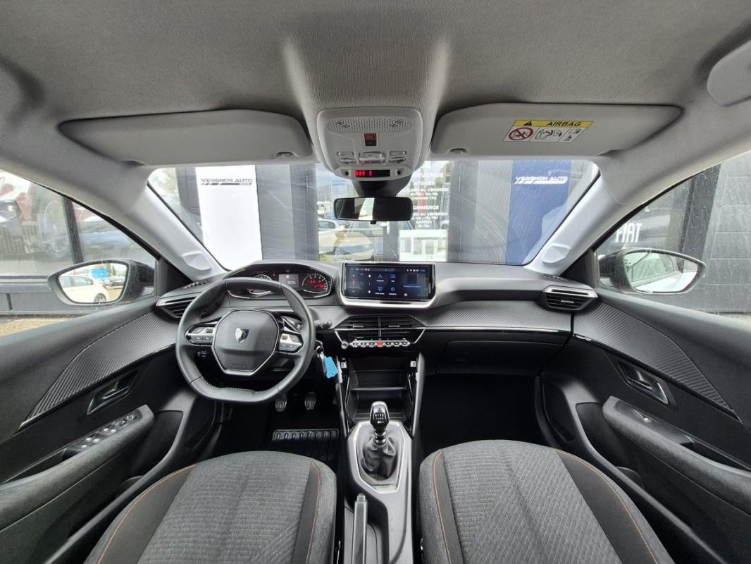 Peugeot 208 - Photo 4