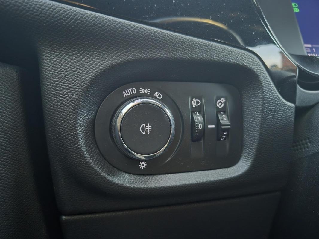 Opel Corsa - Photo 11