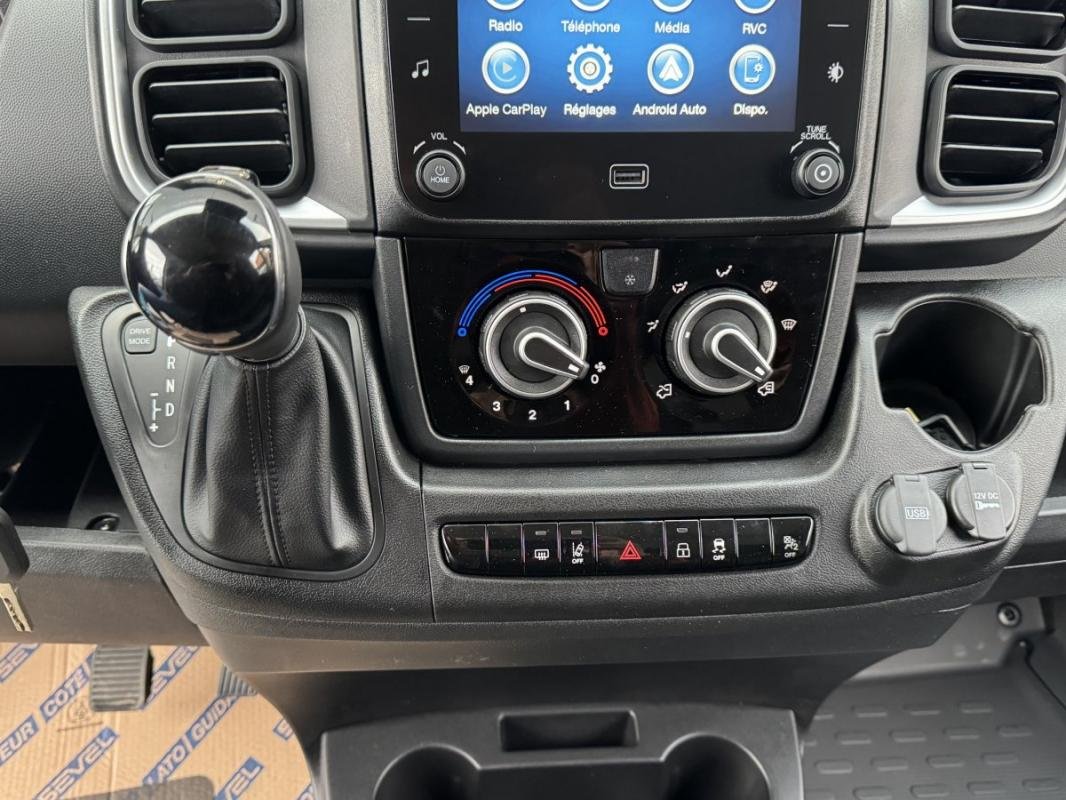 Peugeot Boxer - Photo 12