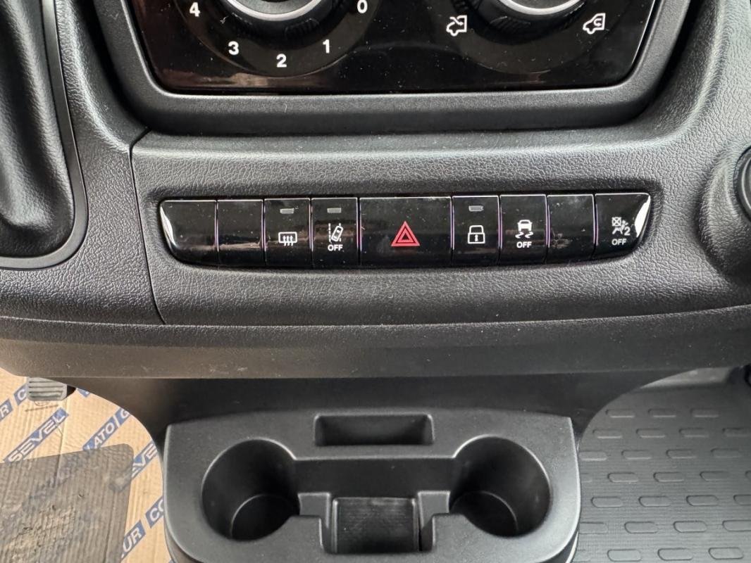 Peugeot Boxer - Photo 14