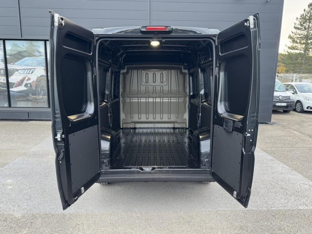 Peugeot Boxer - Photo 20