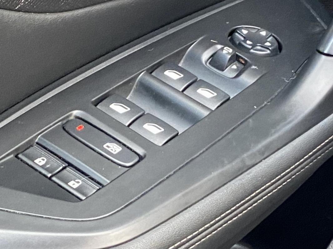 Peugeot 308 SW - Photo 24