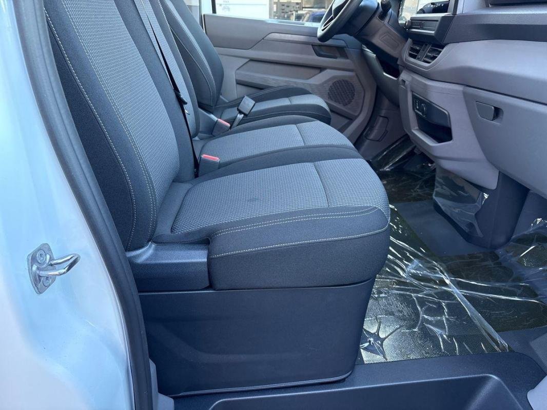Volkswagen Transporter - Photo 13