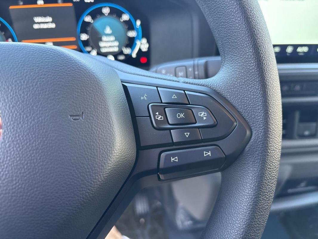 Volkswagen Transporter - Photo 21