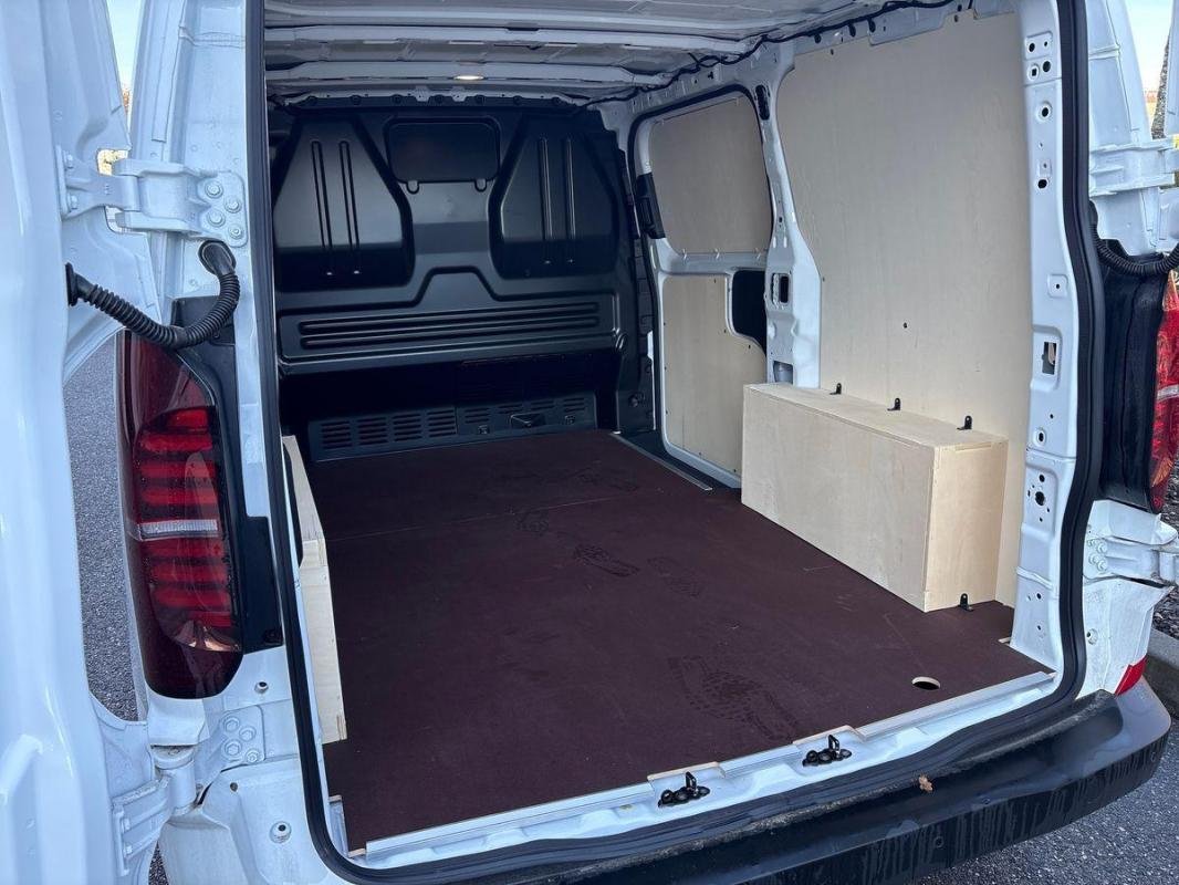 Volkswagen Transporter - Photo 33