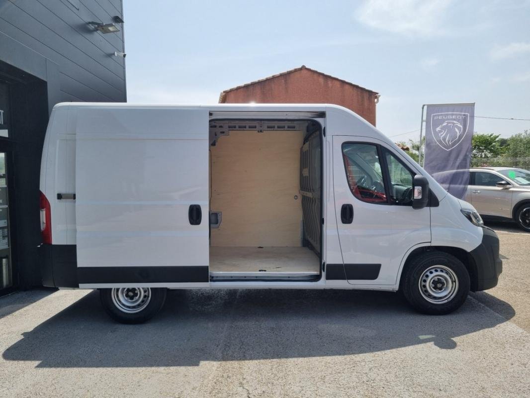 Peugeot Boxer - Photo 2