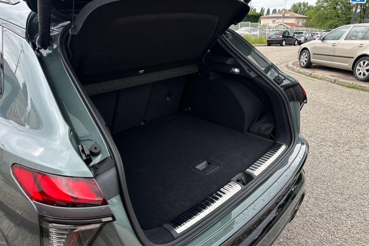 Audi Q3 - Photo 14