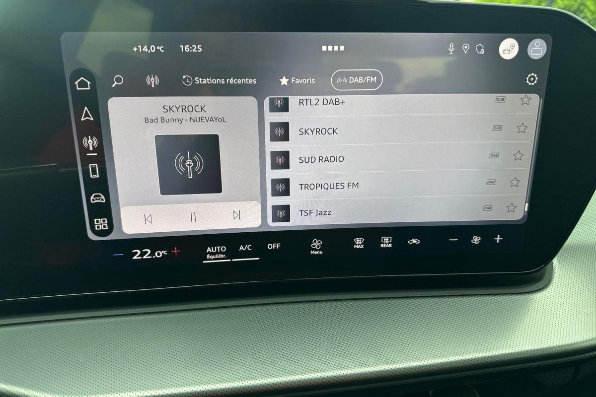 Audi Q3 - Photo 15