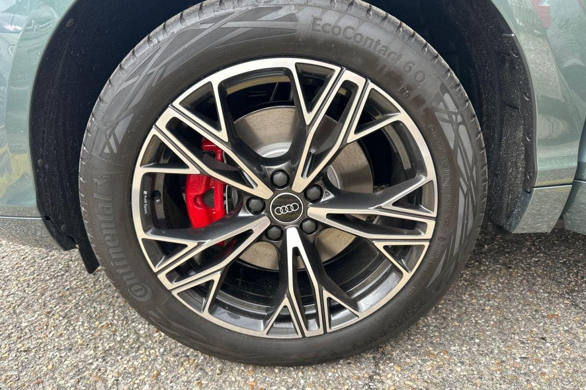 Audi Q3 - Photo 10