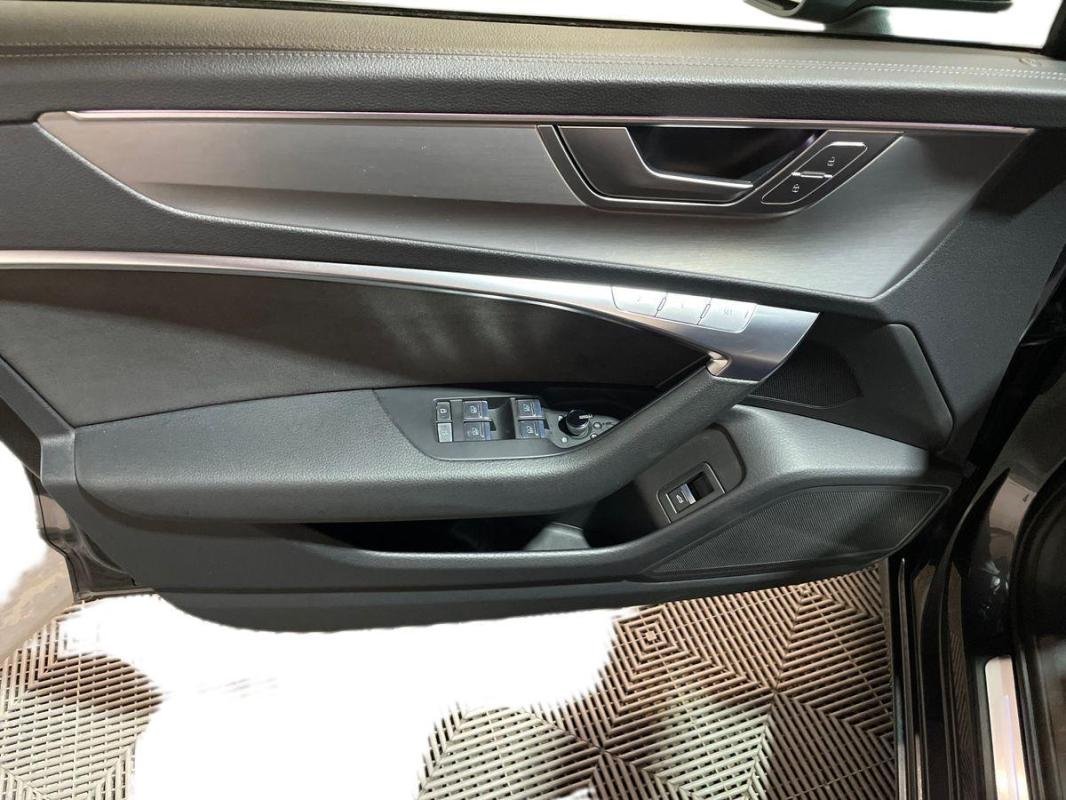Audi A6 Avant - Photo 15