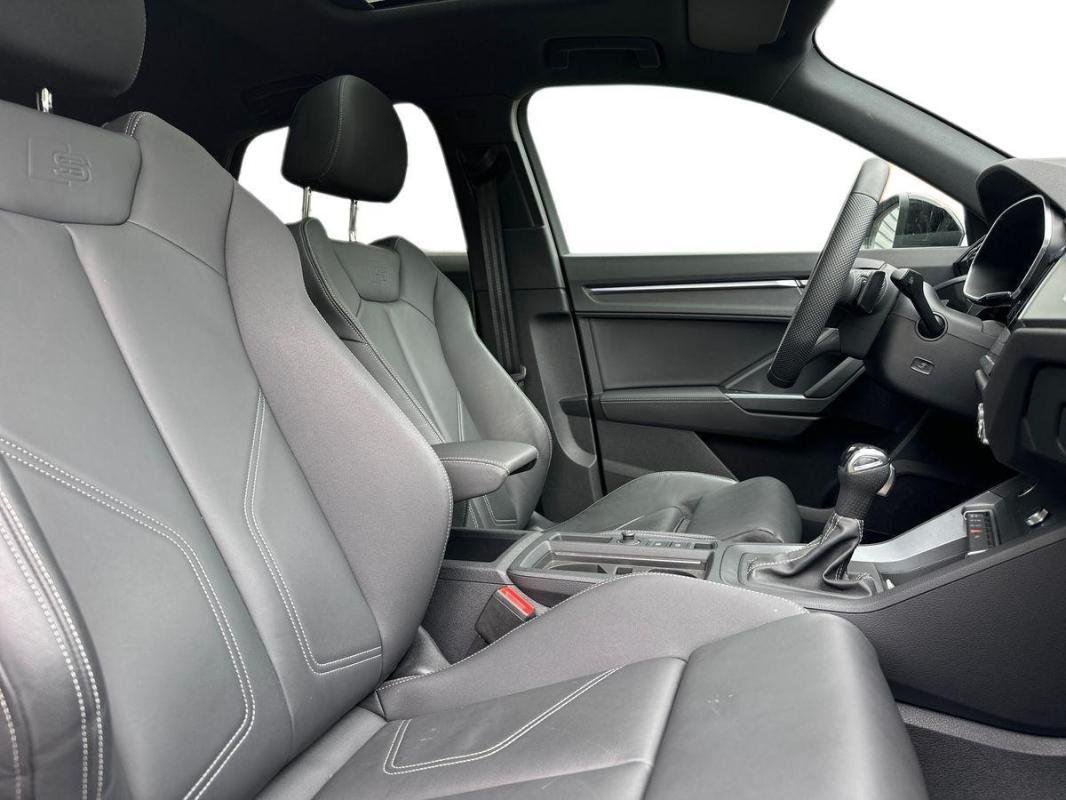 Audi Q3 Sportback - Photo 13