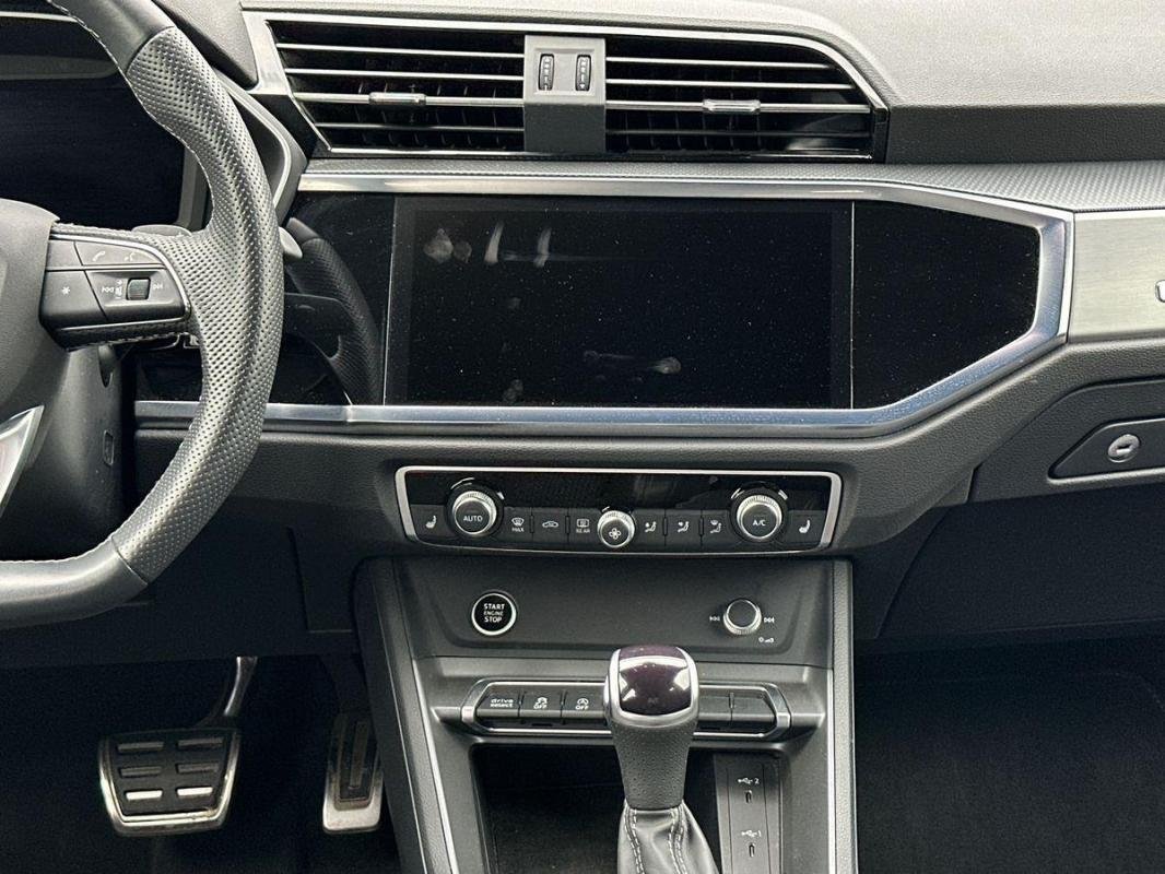 Audi Q3 Sportback - Photo 10