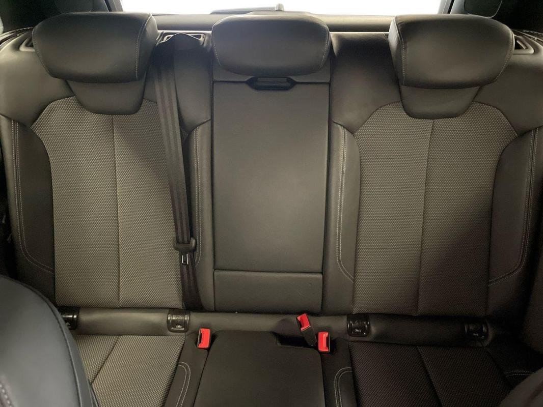 Audi Q5 - Photo 22